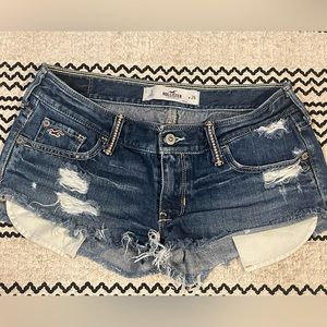 Women’s Hollister shorts!